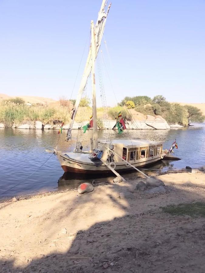 Nile Felucca Adventure Hotel Aswan Exterior photo