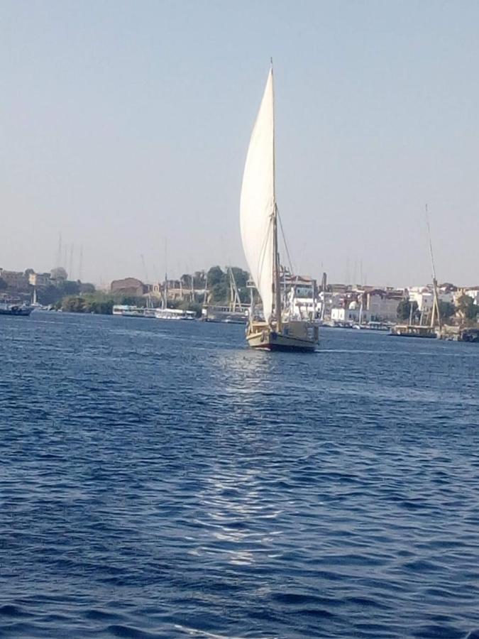 Nile Felucca Adventure Hotel Aswan Exterior photo