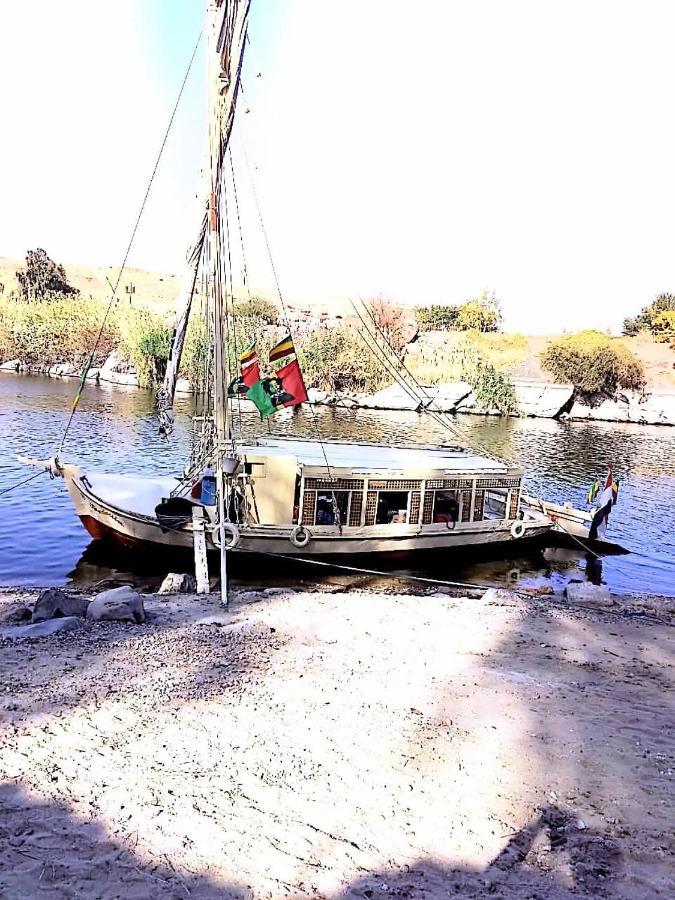 Nile Felucca Adventure Hotel Aswan Exterior photo
