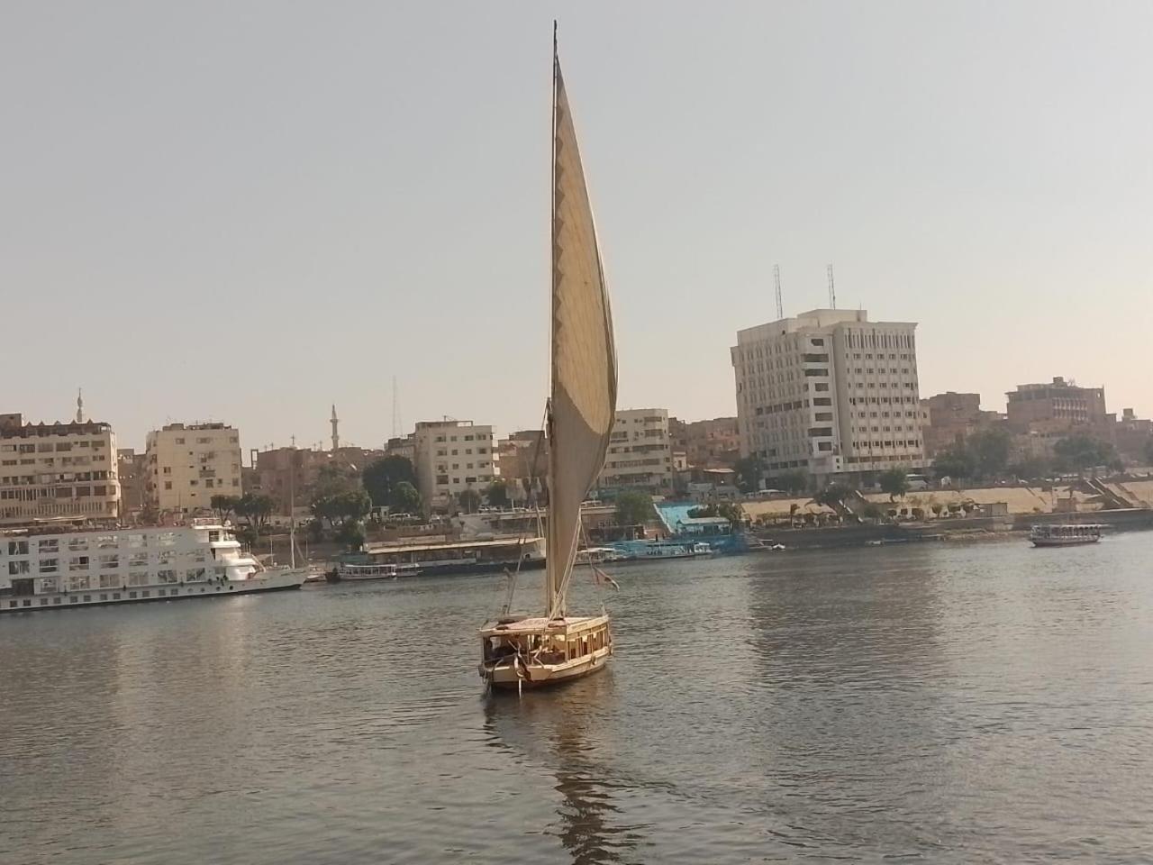 Nile Felucca Adventure Hotel Aswan Exterior photo