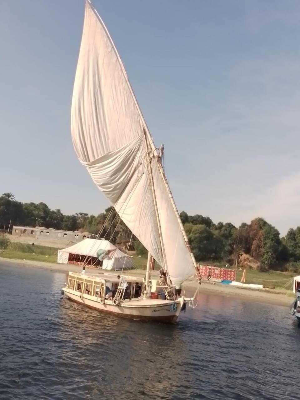 Nile Felucca Adventure Hotel Aswan Exterior photo